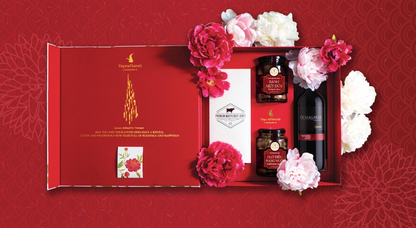 M&#243;n qu&#224; đ&#243;n năm mới thịnh vượng từ Vinpearl Luxury Landmark 81 v&#224; Almaz - Ảnh 1