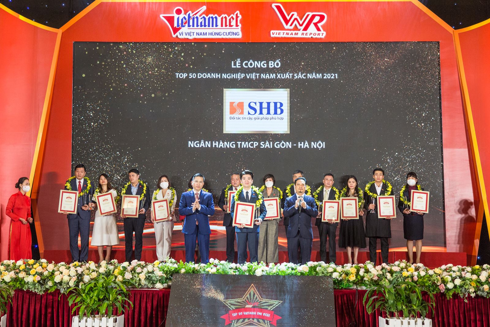 SHB li&#234;n tiếp được vinh danh c&#225;c giải thưởng uy t&#237;n quốc tế v&#224; trong nước - Ảnh 1