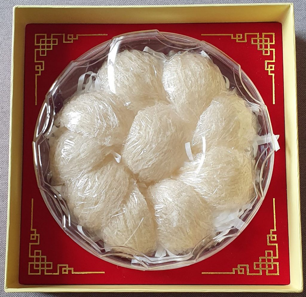 Qu&#224; Tết gi&#225; &quot;khủng&quot;, chỉ giới đại gia mới d&#225;m chi tiền: C&#243; g&#236; b&#234;n trong m&#224; gi&#225; tới cả tỷ đồng/kg? - Ảnh 3