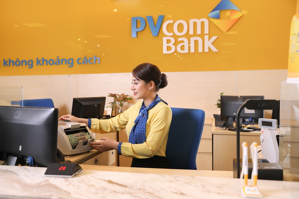 PVcomBank được vinh danh trong bảng xếp hạng VNR500 năm thứ 10 li&ecirc;n tiếp. &nbsp;