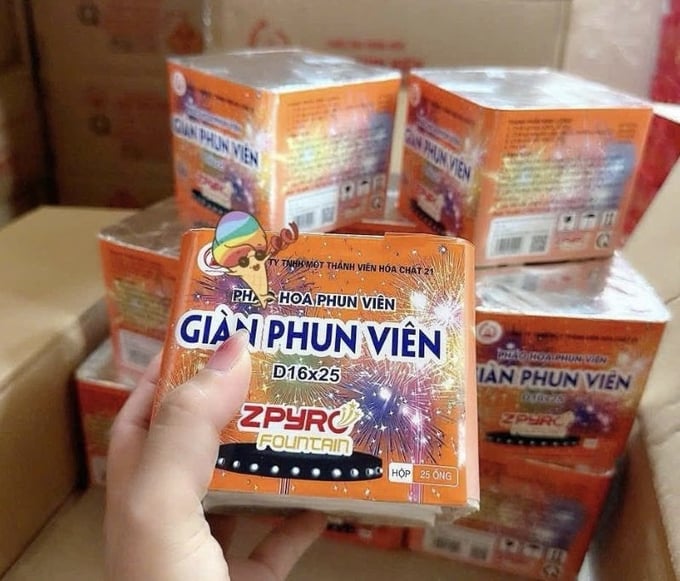 Ph&aacute;o hoa được b&aacute;n rất nhiều tr&ecirc;n c&aacute;c nền tảng TMĐT. Ảnh minh hoạ