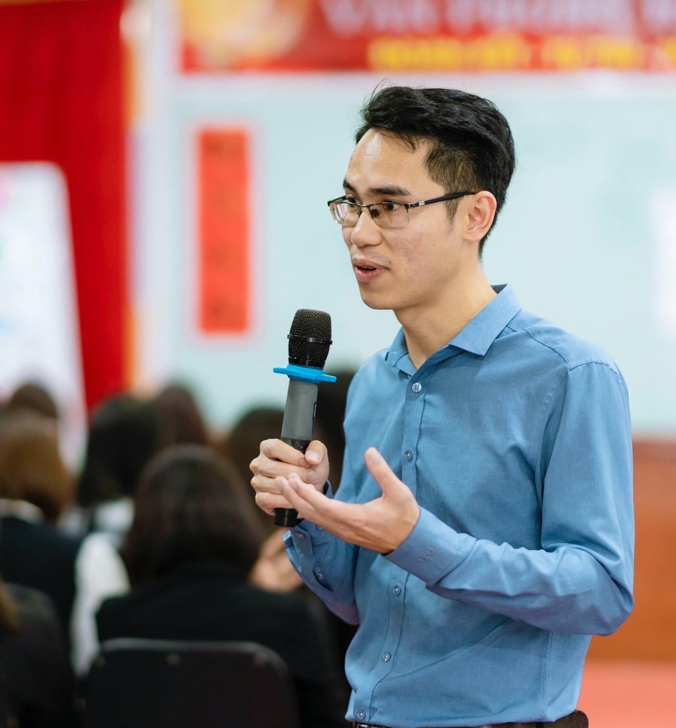 &Ocirc;ng L&ecirc; Minh cho rằng, Th&aacute;i Sơn TCA quảng b&aacute; đồng chia "trọn đời" dễ g&acirc;y hiểu nhầm cho người tham gia v&agrave; việc n&agrave;y đ&atilde; vi phạm ph&aacute;p luật về quảng c&aacute;o.