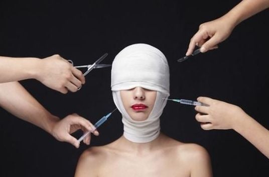 Thời gian qua, tr&ecirc;n địa b&agrave;n Tp.HCM nhiều cơ sở hoạt động thẩm mỹ vi phạm h&agrave;nh ch&iacute;nh bị tước giấy ph&eacute;p hoạt động (ảnh minh họa)