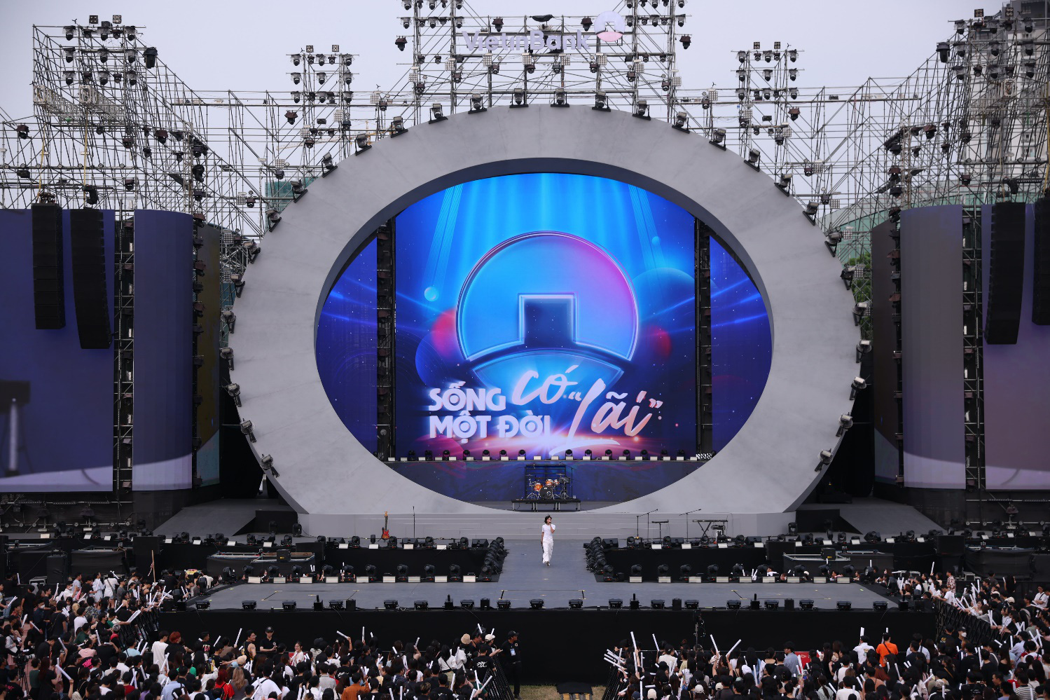 VietinBank mang &#253; nghĩa thực của Sống l&#227;i đến kh&#225;ch h&#224;ng - Ảnh 3