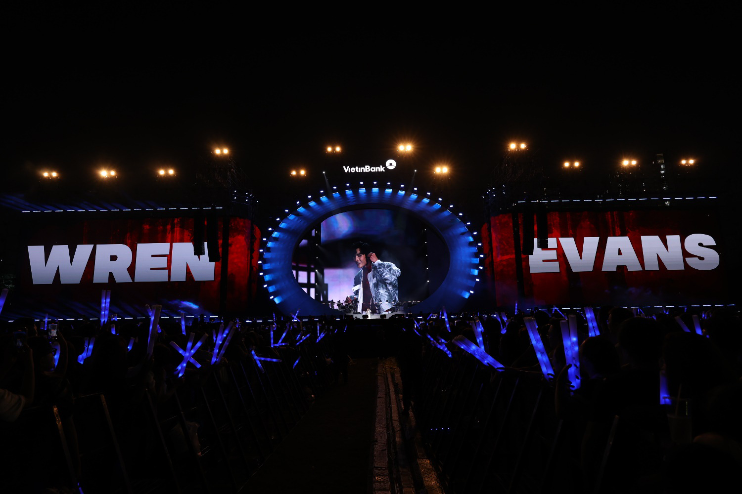 VietinBank mang &#253; nghĩa thực của Sống l&#227;i đến kh&#225;ch h&#224;ng - Ảnh 6