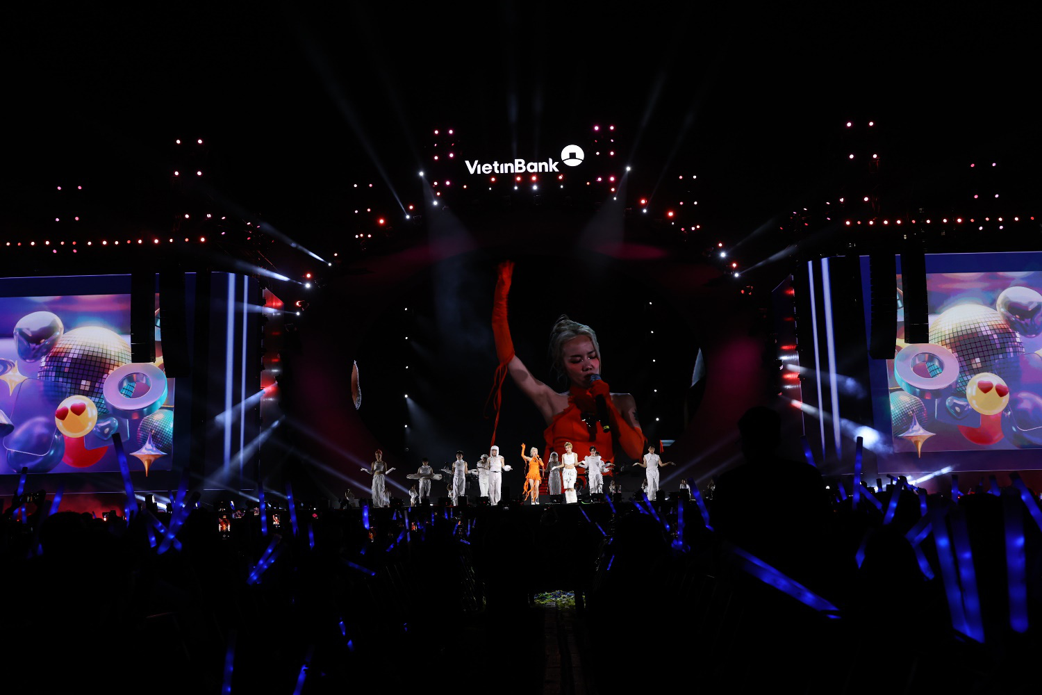 VietinBank mang &#253; nghĩa thực của Sống l&#227;i đến kh&#225;ch h&#224;ng - Ảnh 7