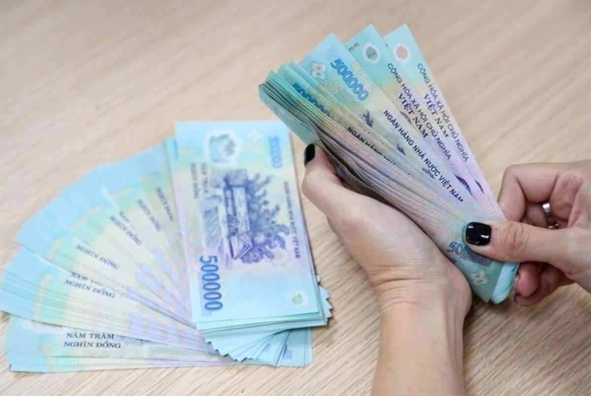 Những trường hợp nợ thuế sắp bị khấu trừ tiền lương, phong tỏa tài khoản - Ảnh 1