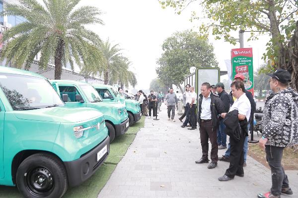 Ít chi phí, nhiều lợi thế: VinFast EC Van trở thành chiếc xe trong mơ với người chạy dịch vụ vận tải - Ảnh 2