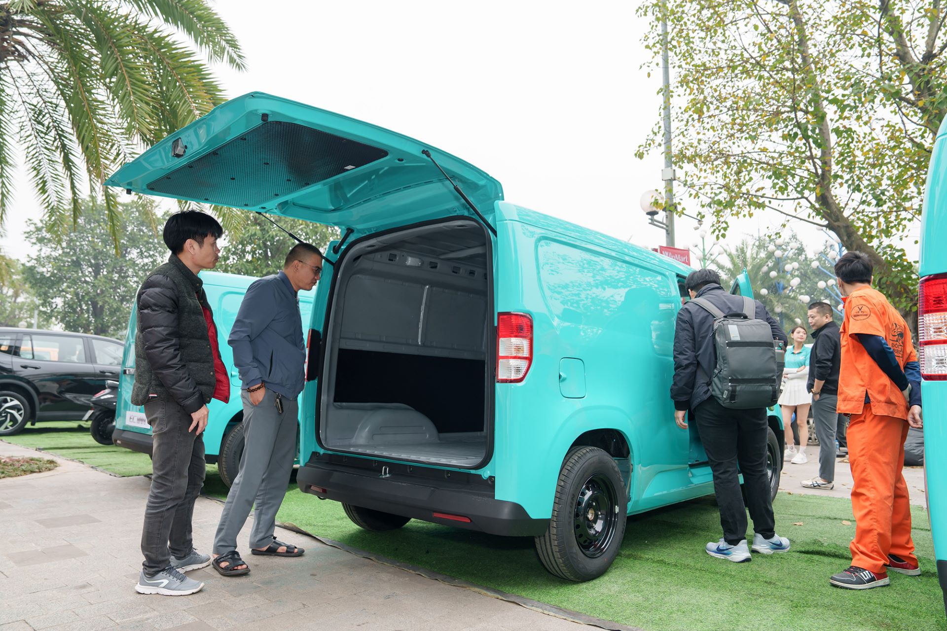 Ít chi phí, nhiều lợi thế: VinFast EC Van trở thành chiếc xe trong mơ với người chạy dịch vụ vận tải - Ảnh 3