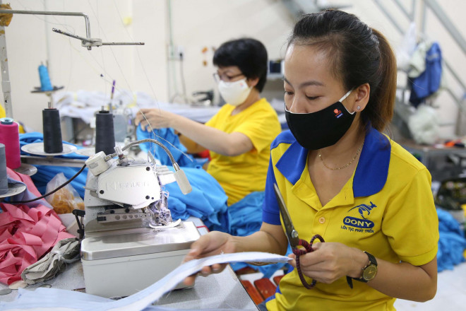 Nhiều ch&iacute;nh s&aacute;ch mới về bảo hiểm, lao động bắt đầu c&oacute; hiệu lực từ th&aacute;ng 2/2022.