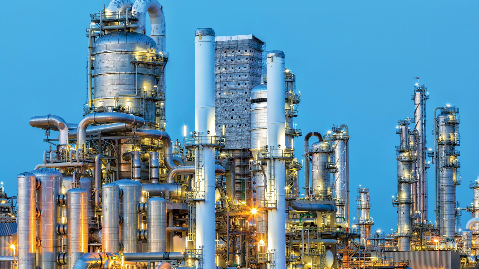 Lũy kế cả năm 2025, H&oacute;a chất Đức Giang ghi nhận doanh thu thuần hợp nhất đạt 11.262 tỷ đồng, tăng 14% so với năm trước.