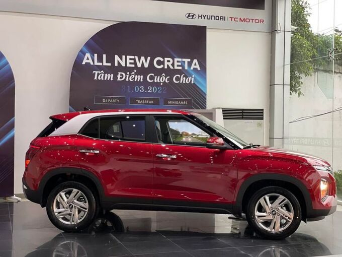 Người ti&ecirc;u d&ugrave;ng sẽ c&oacute; nhiều ưu đ&atilde;i khi xuống tiền mua &ocirc; t&ocirc; thời điểm n&agrave;y.