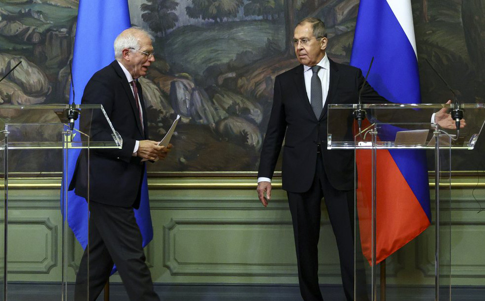 Đáp trả "đòn bất ngờ" của Moscow: 3 nước châu Âu đồng loạt trục xuất các nhà ngoại giao Nga - Ảnh 1