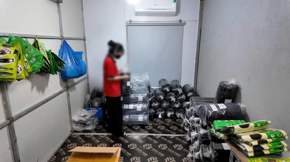 Lật tẩy chiêu trò phù phép rong biển khô Trung Quốc thành hàng Việt Nam tại Dana Food - Ảnh 2