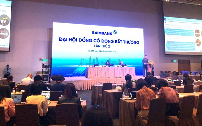 Eximbank tổ chức Đại hội cổ đ&ocirc;ng bất thường lần thứ 2 để bầu bổ sung th&agrave;nh vi&ecirc;n Hội đồng quản trị nhiệm kỳ VII (2020 - 2025). Ảnh: B&aacute;o Thanh ni&ecirc;n