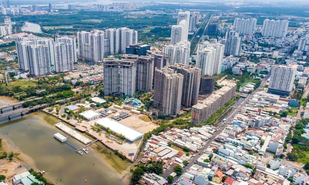 Tp.HCM: Tiếp tục thanh tra, xử l&#253; vi phạm kinh doanh bất động sản - Ảnh 1