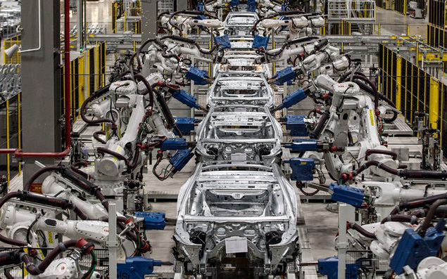 Bậc thầy chuỗi cung ứng: Trong khi ng&#224;nh &#244; t&#244; to&#224;n cầu đi&#234;u đứng v&#236; thiếu chip, duy nhất Toyota vẫn ung dung v&#236; 1 điều chỉnh từ c&#225;ch đ&#226;y 4 năm - Ảnh 1