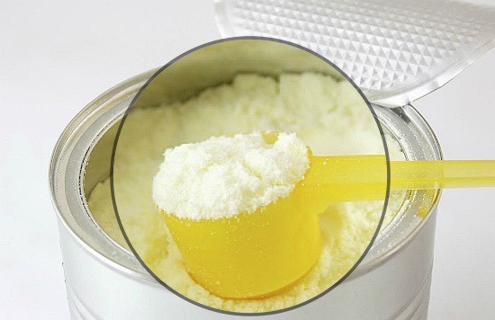 Bộ Y tế l&#234;n tiếng về vụ b&#234; bối sữa bột nhiễm khuẩn tại Ph&#225;p - Ảnh 1