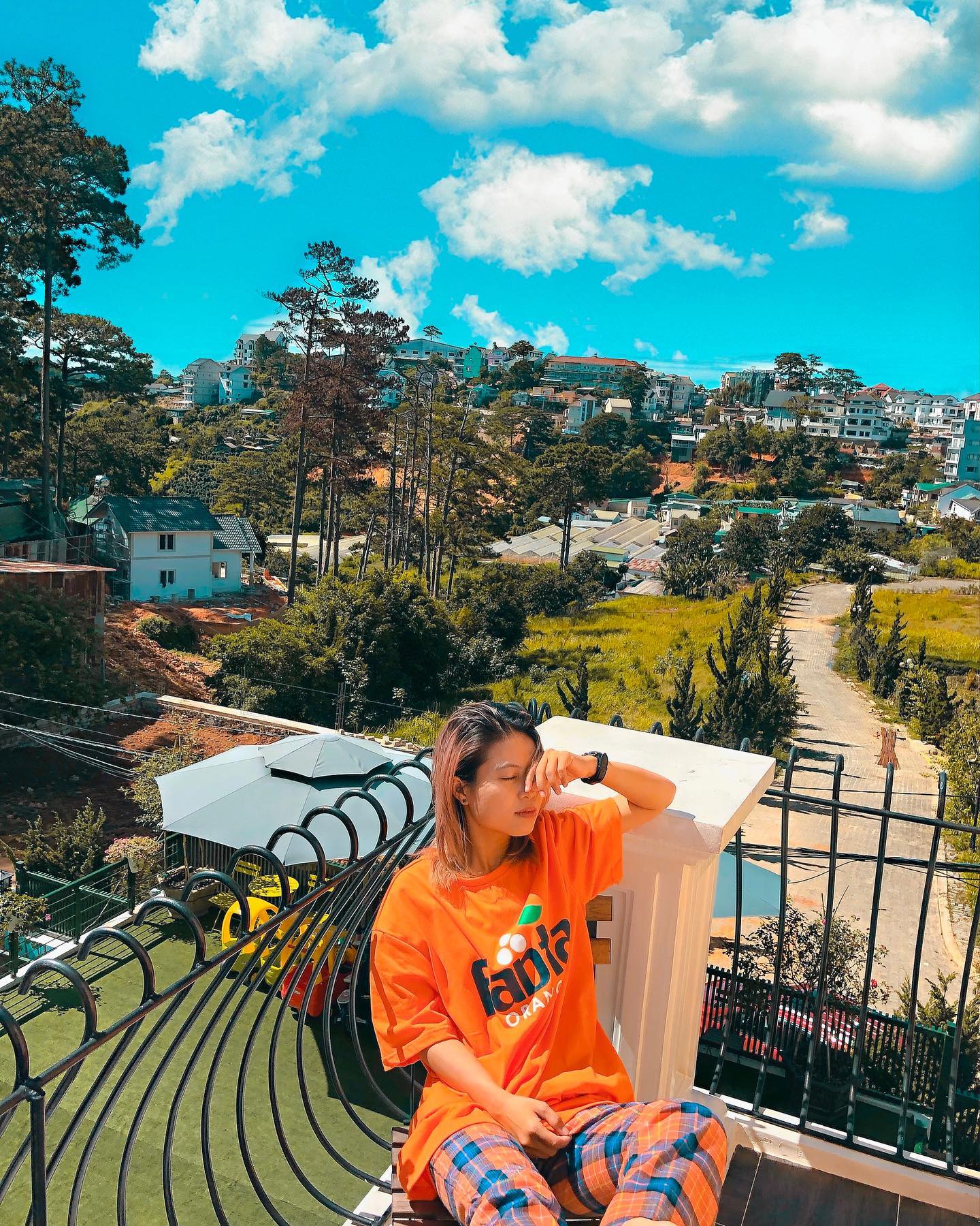 La Cl&eacute; Group c&oacute; khu&ocirc;n vi&ecirc;n lớn, ph&ugrave; hợp với du lịch theo hội, gia đ&igrave;nh, cơ quan... Ảnh: @_tng.dz_