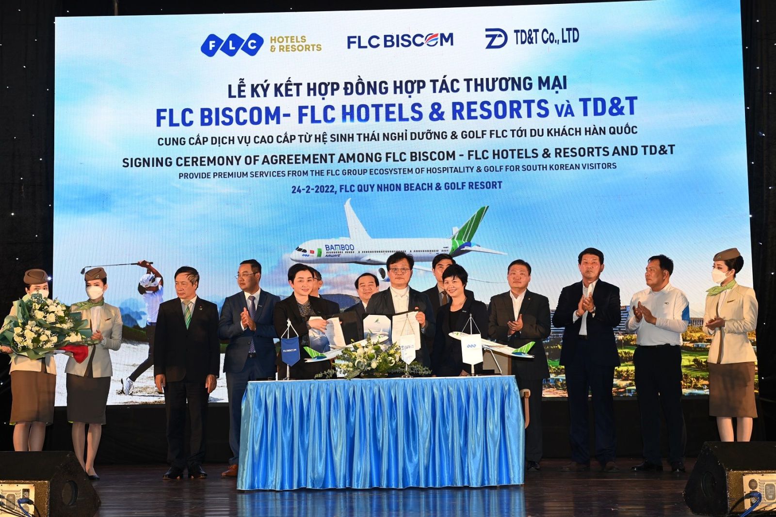FLC&nbsp;Biscom&nbsp;v&agrave; FLC Hotels &amp; Resorts k&yacute; kết hợp đồng hợp t&aacute;c thương mại, cung cấp c&aacute;c g&oacute;i dịch vụ golf trọn g&oacute;i với TD&amp;T. &nbsp;
