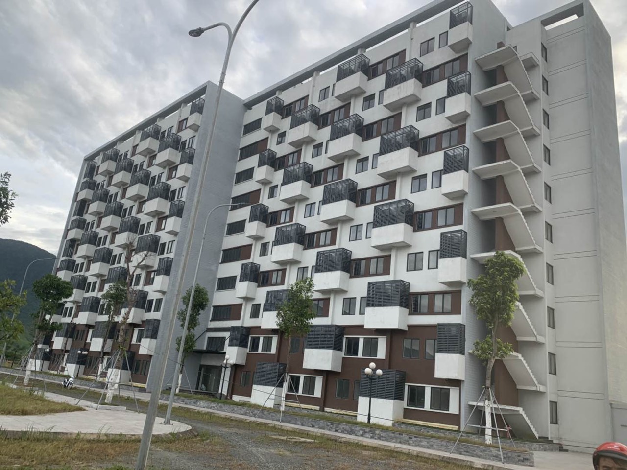 Khu nh&agrave; ở v&agrave; dịch vụ đa năng Vũng &Aacute;ng