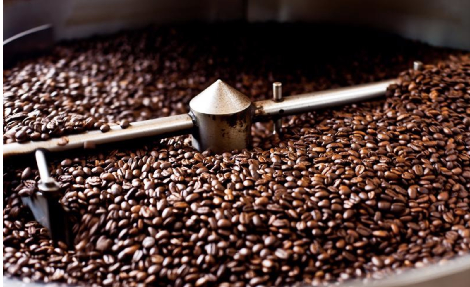 Gi&#225; c&#224; ph&#234; Việt Nam lập đỉnh lịch sử, 2 th&#225;ng thu về 1,58 tỷ USD - Ảnh 1