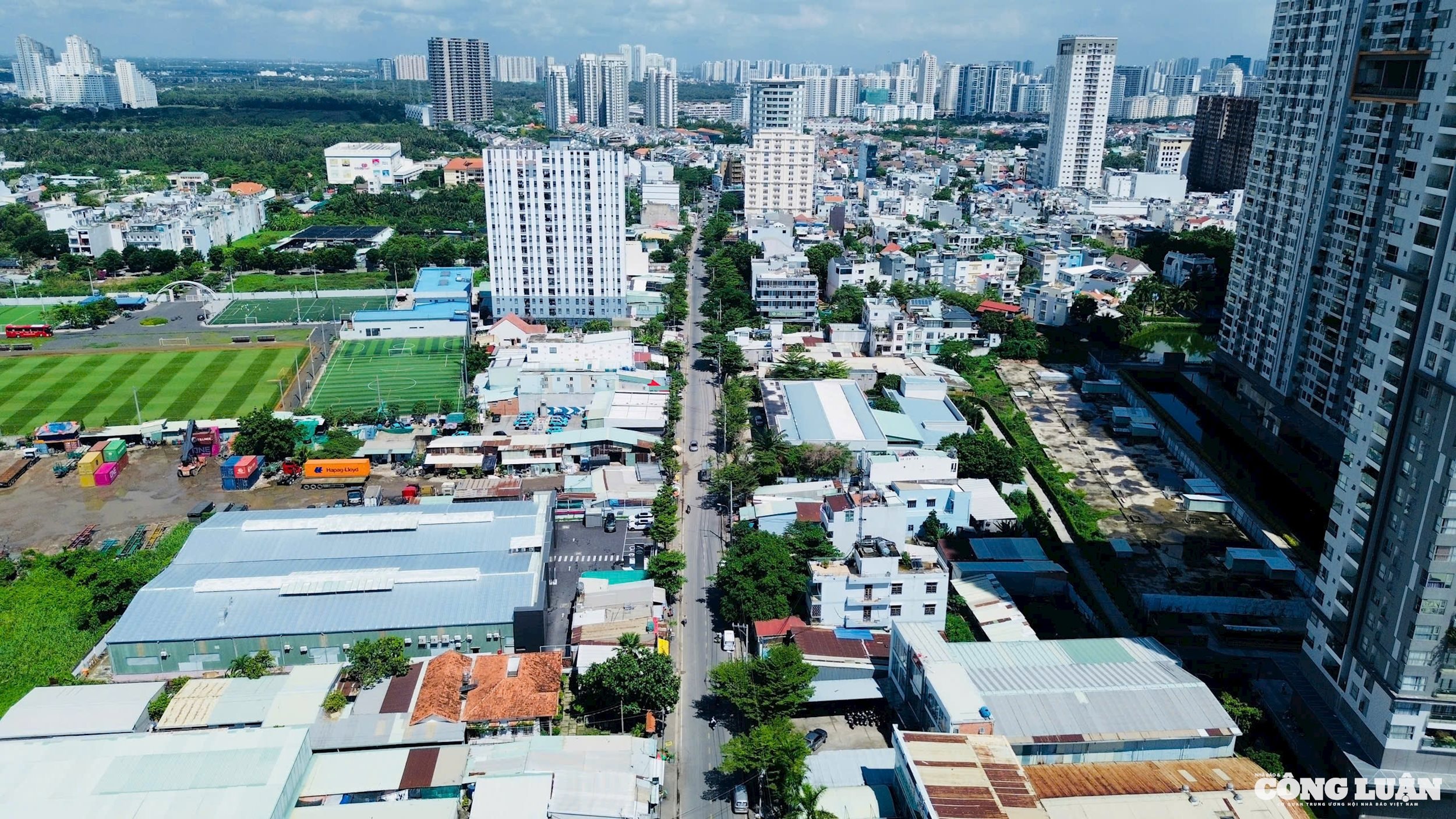 Diện t&iacute;ch được ph&eacute;p t&aacute;ch thửa tại TP HCM sẽ từ 36m2 - 100m2, t&ugrave;y khu vực. (Ảnh: ST)