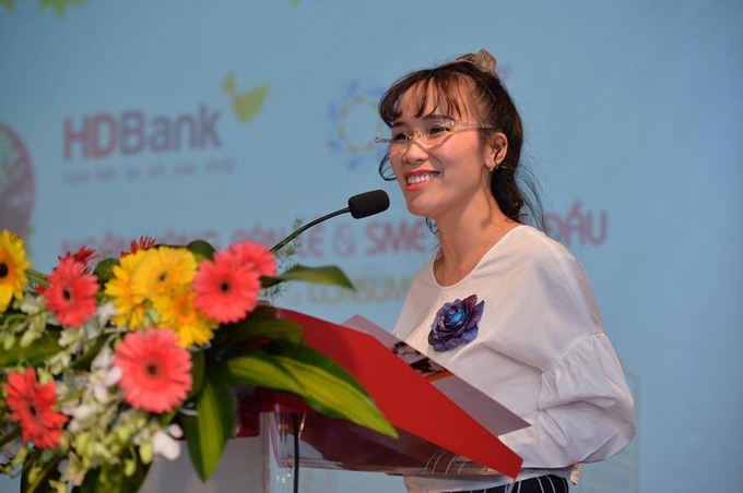 Ch&#226;n dung những b&#244;ng hồng quyền lực trong ng&#224;nh ng&#226;n h&#224;ng - Ảnh 4