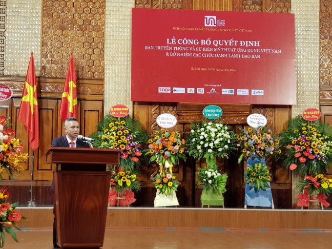 &Ocirc;ng Phạm Vĩnh H&agrave; - T&acirc;n Trưởng Ban Ban Truyền th&ocirc;ng v&agrave; sự kiện Mỹ thuật ứng dụng Việt Nam. (Ảnh: Minh Anh).