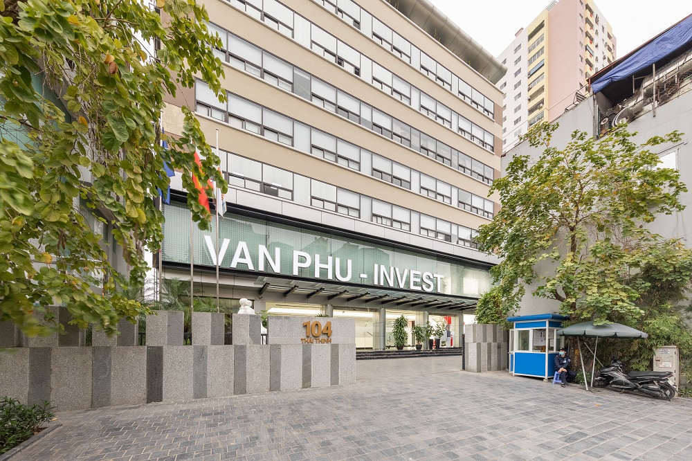 Trụ sở l&agrave;m việc Văn Ph&uacute; - Invest tại 104 Th&aacute;i Thịnh, Trung Liệt, Đống Đa, H&agrave; Nội - Bối cảnh ch&iacute;nh trong phim