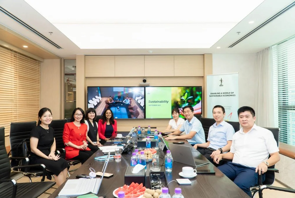 Đại diện L&atilde;nh đạo GELEX v&agrave; ICAEW tại Hội thảo.