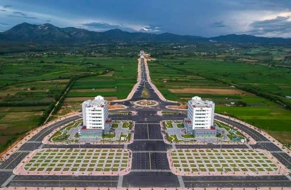 Khu h&agrave;nh ch&iacute;nh tỉnh Kon Tum - nơi l&agrave;m việc của Sở Gi&aacute;o dục v&agrave; Đ&agrave;o tạo Kon Tum.