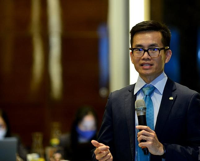 &Ocirc;ng Nguyễn Quang Trung - Trưởng Ban Kế hoạch v&agrave; Ph&aacute;t triển của Vietnam Airlines,