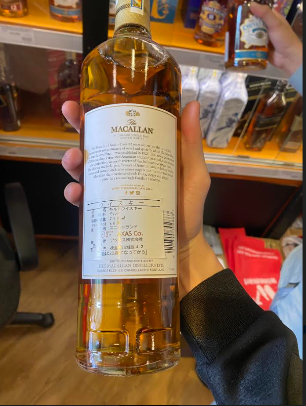 TP.HCM: Thu giữ 67 chai rượu kh&#244;ng h&#243;a đơn chứng từ tại cửa h&#224;ng Winemart quận 1 - Ảnh 3