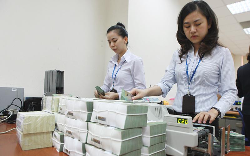 Ng&acirc;n h&agrave;ng Nh&agrave; nước muốn thắt chặt t&igrave;nh trạng sở hữu ch&eacute;o v&agrave; quản l&yacute; tỷ lệ cấp t&iacute;n dụng cho một nh&oacute;m cổ đ&ocirc;ng tại c&aacute;c tổ chức t&iacute;n dụng