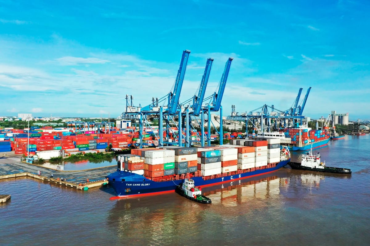 Hiệp hội Doanh nghiệp Dịch vụ Logistics Việt Nam (VLA) cho biết xung đột tại Trung Đ&ocirc;ng đang t&aacute;c động mạnh đến hoạt động vận tải to&agrave;n cầu.