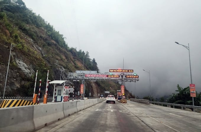 Trạm thu ph&iacute; Dự &aacute;n x&acirc;y dựng đường nối đường cao tốc Nội B&agrave;i - L&agrave;o Cai đến Sa Pa. Ảnh: Internet.