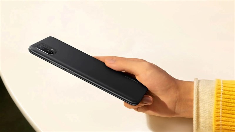 Oppo A16e ra mắt với 3 t&ugrave;y chọn m&agrave;u sắc gồm&nbsp;Midnight Black, Blue v&agrave; White.