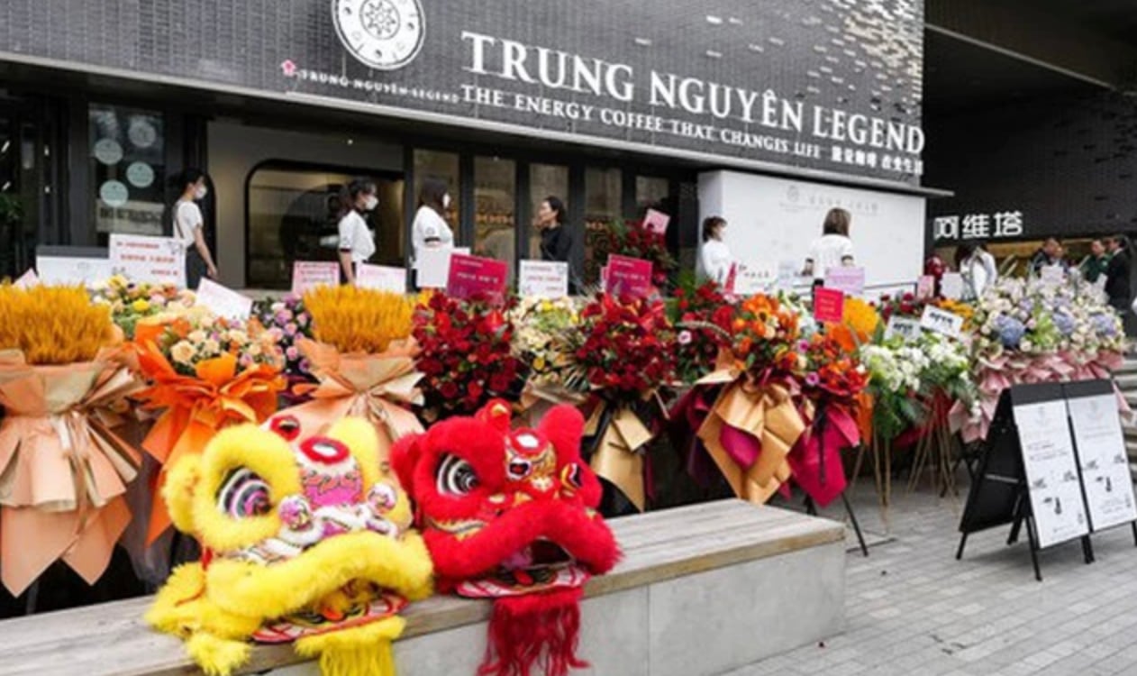 Trung Nguy&ecirc;n mở của h&agrave;ng tại Trung Quốc&nbsp;