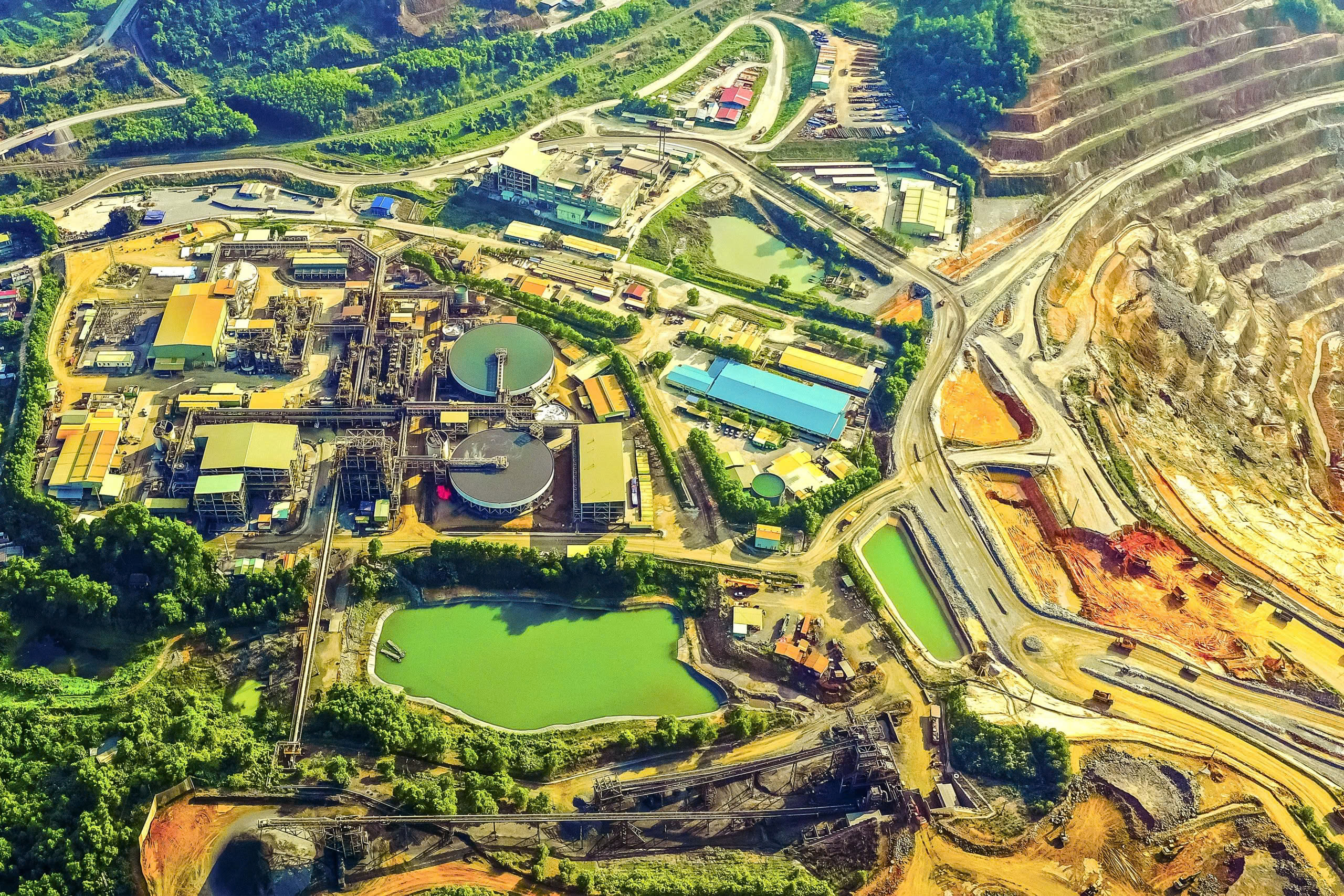 Nh&agrave; m&aacute;y chế biến kho&aacute;ng sản của Masan High-Tech Materials tại Th&aacute;i Nguy&ecirc;n