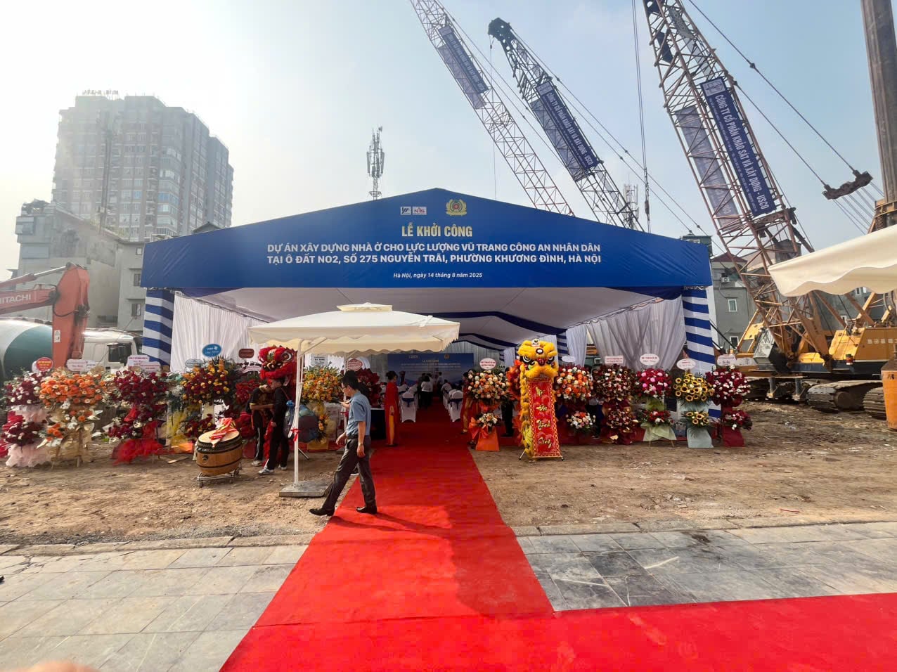 Dự &aacute;n đầu tư x&acirc;y dựng nh&agrave; ở cho c&aacute;n bộ, chiến sĩ lực lượng vũ trang CAND tại &ocirc; đất N02, số 275 đường Nguyễn Tr&atilde;i, quận Thanh Xu&acirc;n, H&agrave; Nội c&oacute; gi&aacute; b&aacute;n&nbsp;trung b&igrave;nh tr&ecirc;n 32,2 triệu đồng/m2.