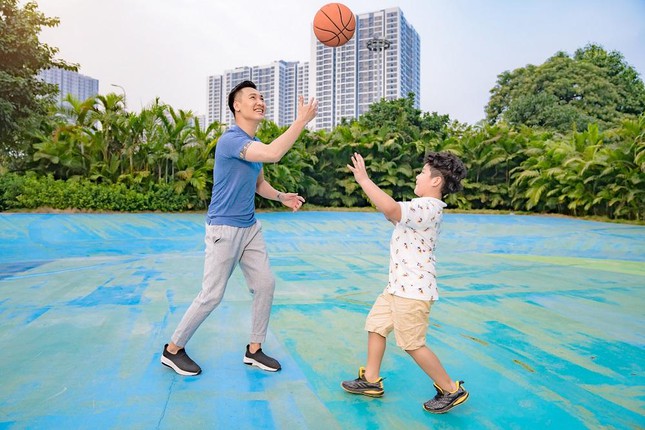 Theo ch&#226;n gia đ&#236;nh diễn vi&#234;n Mạnh Trường “xả hơi” cuối tuần - Ảnh 5