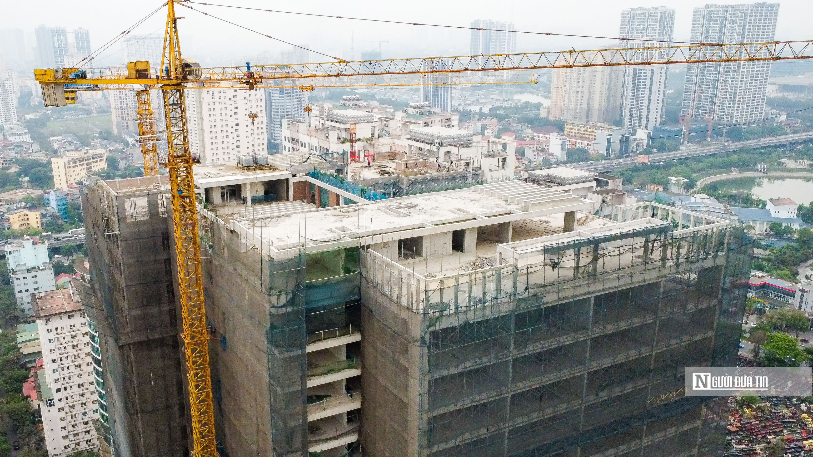 Dự &aacute;n đ&atilde; được cất n&oacute;c v&agrave; trong qu&aacute; tr&igrave;nh ho&agrave;n thiện phần th&ocirc;.