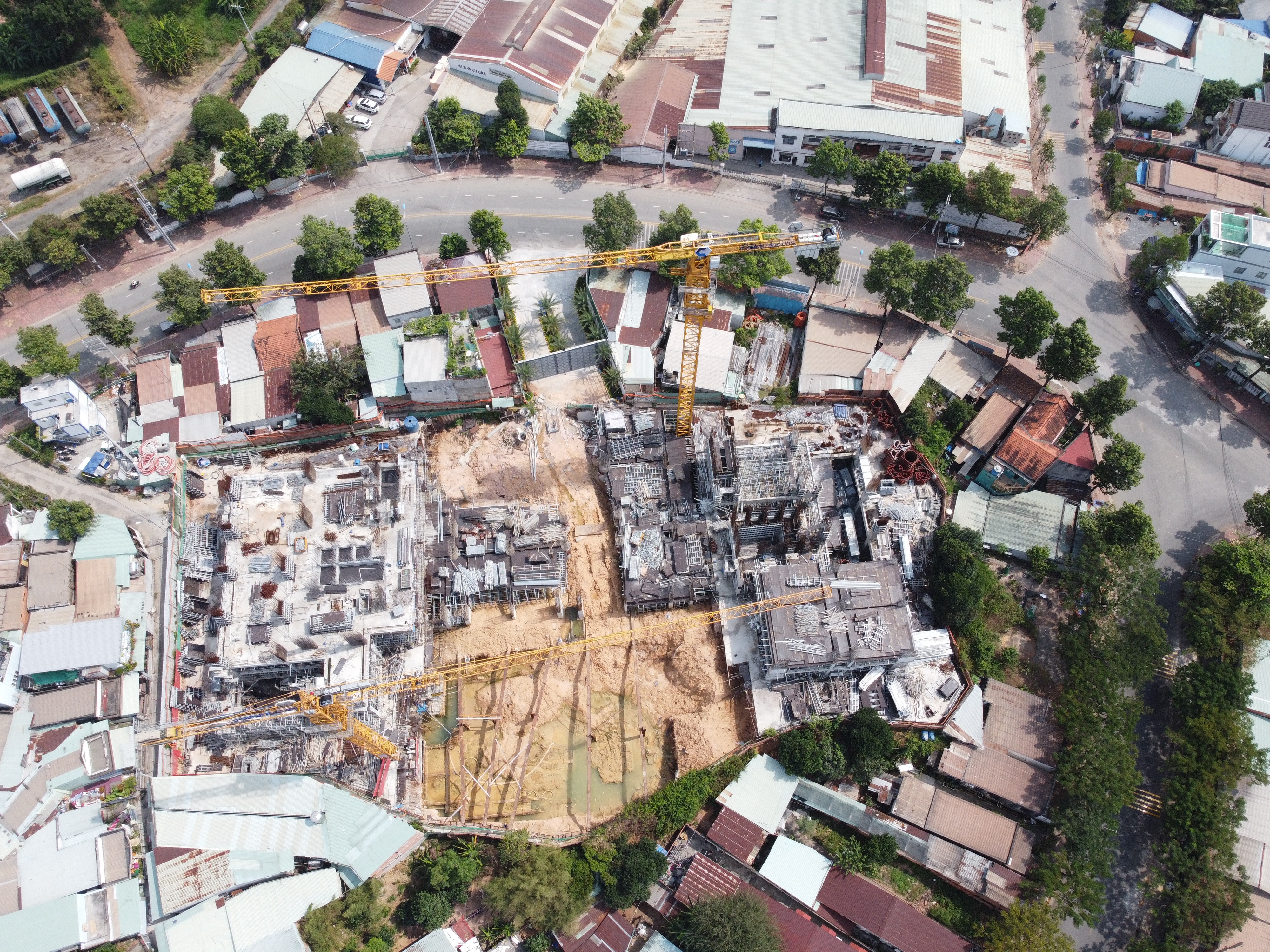 Dự &aacute;n của Cường "đ&ocirc; la" x&acirc;y dựng tr&aacute;i ph&eacute;p bất ngờ "tho&aacute;t hiểm" khi được Sở X&acirc;y dựng tỉnh B&igrave;nh Dương cấp ph&eacute;p x&acirc;y dựng.