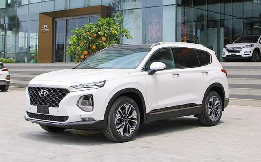 Hyundai Santa Fe đại hạ giá, giảm sốc 110 triệu đồng - Ảnh 1