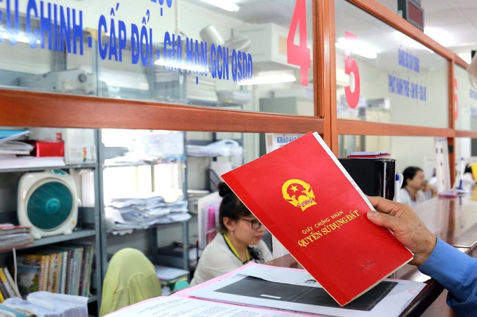 Người d&acirc;n được cấp sổ đỏ online từ ng&agrave;y 20/5.