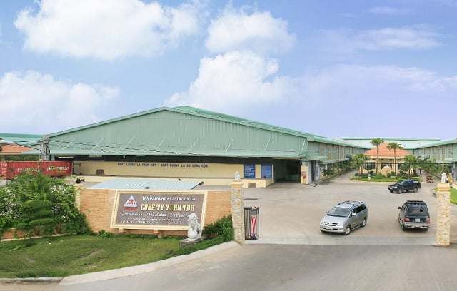 Nh&agrave; m&aacute;y C&ocirc;ng ty TNHH TĐH tại Long An