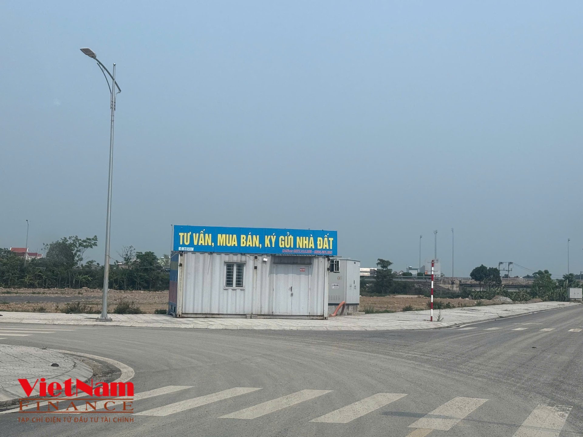 C&aacute;c trung t&acirc;m tư vấn tạm bợ mọc l&ecirc;n khắp nơi tại TP Phủ L&yacute;