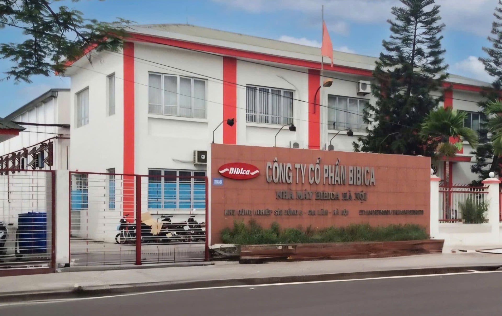 Momogi Group vừa ho&agrave;n tất thương vụ mua lại 99,13% cổ phần của Bibica từ PAN Group với gi&aacute; trị khoảng 64,3 triệu USD, tương đương hơn 2.600 tỷ đồng.