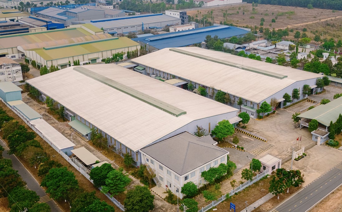 D&#226;y c&#225;p điện Việt Th&#225;i: Nợ vay tăng nhanh, d&#242;ng tiền kinh doanh &#226;m - Ảnh 1